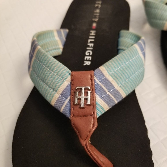Tommy Hilfiger Light Blue Striped Brown Leather Thong Flip Flops Size 5M - Picture 3 of 7